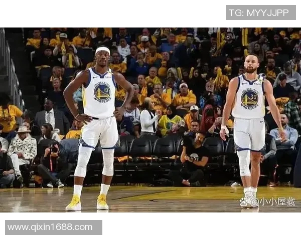 勇士队力克火箭队以122比103取得胜利展现强大团队实力